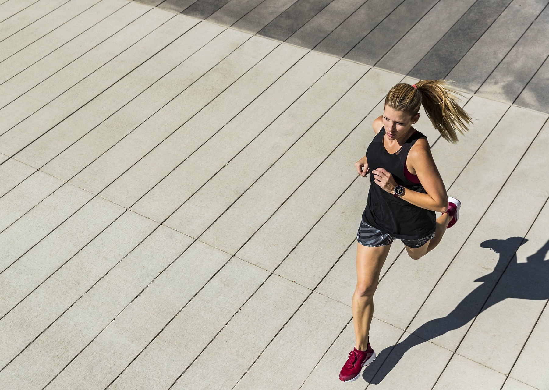 Frau beim Joggen